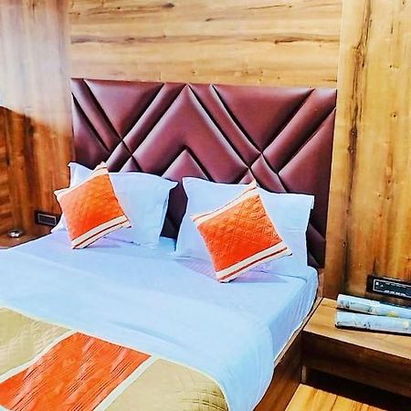 Hotel Mahi Batwa ภายนอก รูปภาพ